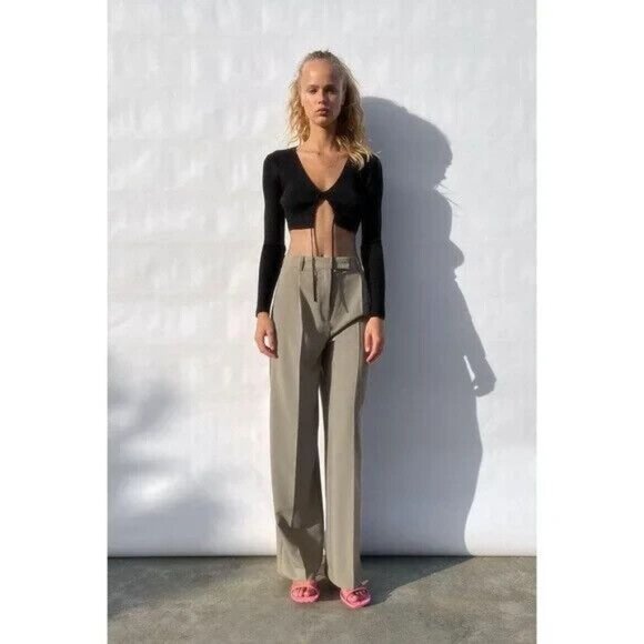 Zara Ribbed Cropped Top Tie Front Long Sleeve‎ V-Neck Raw Hem Black Size Small - Picture 3 of 4